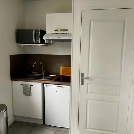 Appartement Cosy Avec Place De Parking Privee Le Mans Exterior foto
