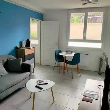 Appartement Cosy Avec Place De Parking Privee Le Mans Exterior foto