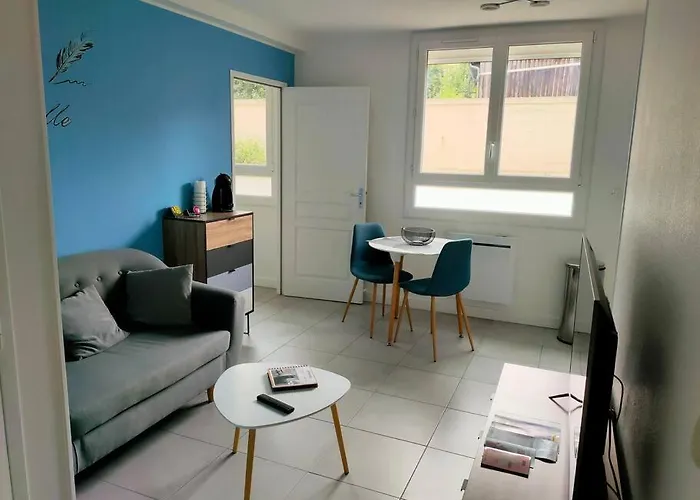 Appartement Cosy Avec Place De Parking Privee